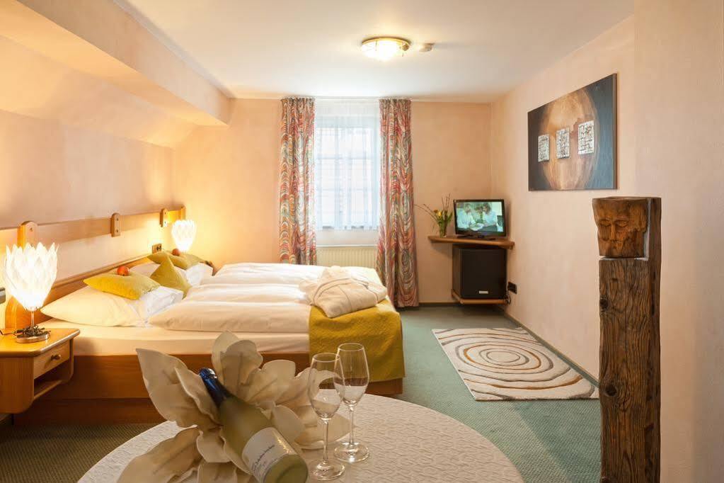 Landhotel Sonnenhof Siebeldingen Exterior foto